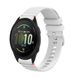 WAVY szilikon szíj Garmin Forerunner 165 zenei fehér