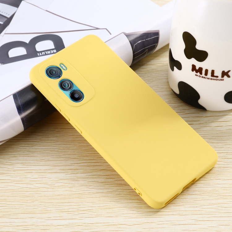 RUBBER Védőburkolat Motorola Edge 30 sárga termék 2. képe