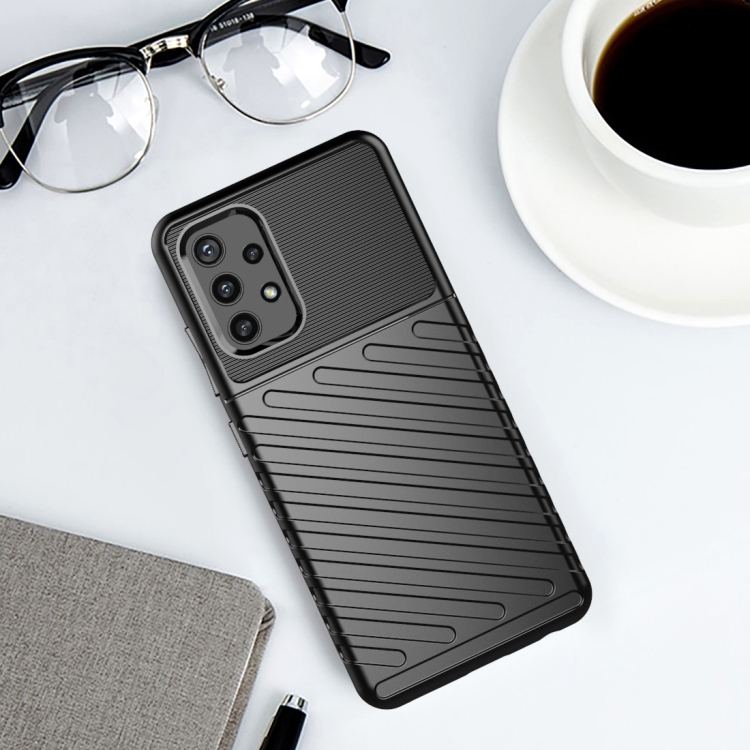THUNDER Védőburkolat Samsung Galaxy A32 fekete termék 2. képe